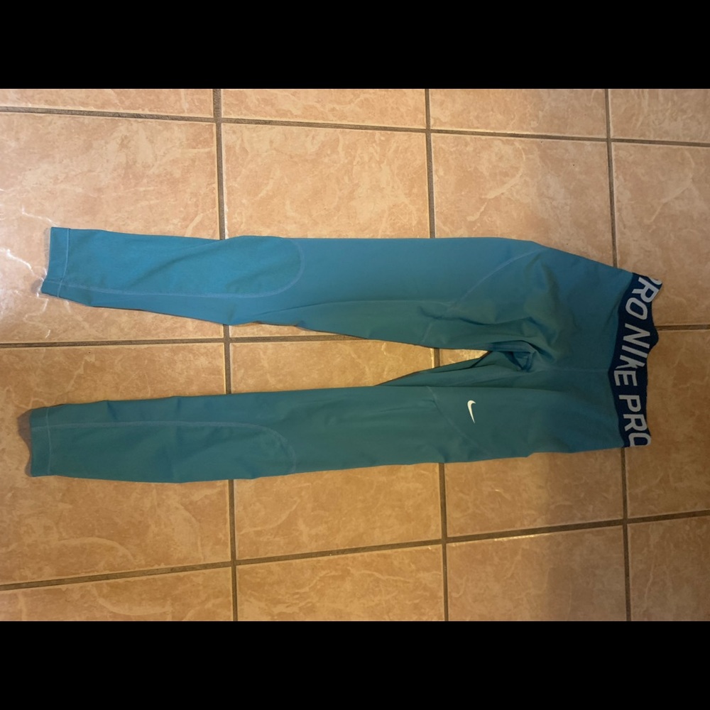 Bundle Of Leggings - image 5